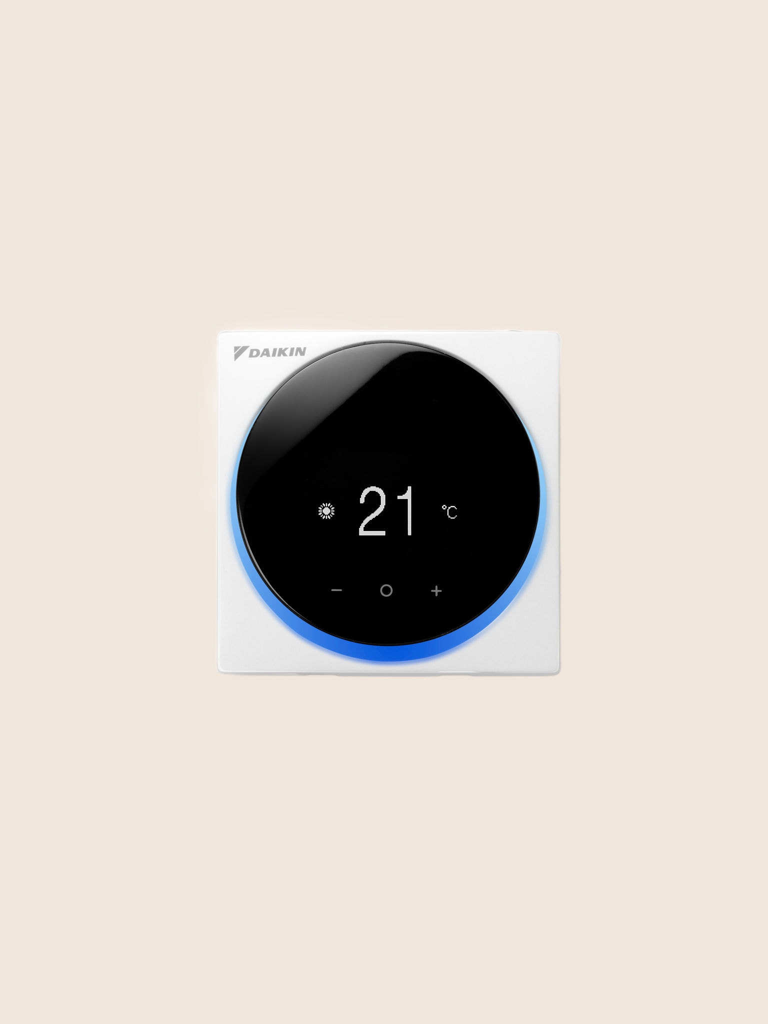 Слики: Модерен жичен далечински управувач Madoka